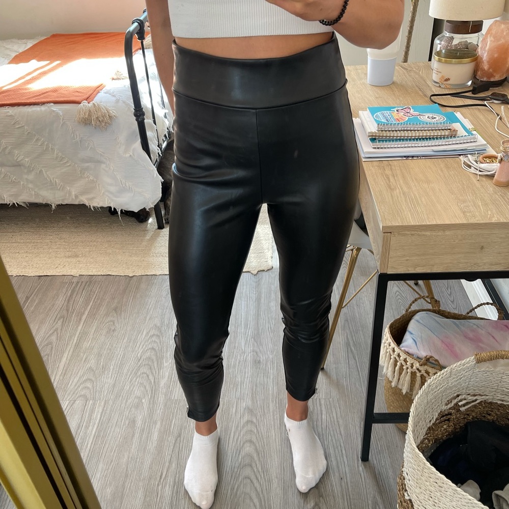 Abercrombie and fitch black leather leggings with zippers